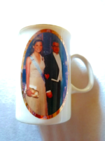 Svéd királyi pár esküvői emlék bögre,  Magyarországon ritkán előforduló porcelán gyűjtőknek