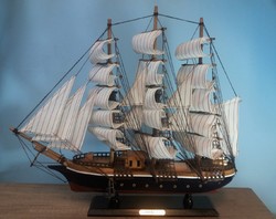 Ship Model (94452)