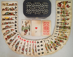 Vintage antik jelzett Piatnik védjegyes NAGY méretű TAROKK kártya jóskártya vetőkártya dísz dobozban