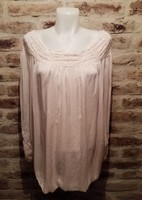 Silk women's top bra. 120-125cm