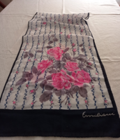Emiliani olasz sál, 155 x 36 cm