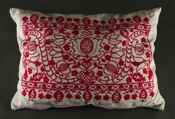 1Q629 embroidered red bird old pillow decorative pillow 35 x 50 cm