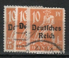 Deutsches Reich 0224  Mi 120 három féle D       60,00 Euró