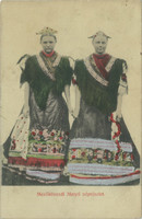 1914 – Mezőkövesdi Matyó népviselet. Színezett fotólap, képeslap.