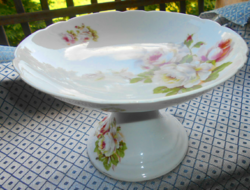 Serving bowl with antique rose pattern