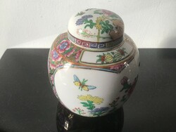 Oriental porcelain container 16cm.
