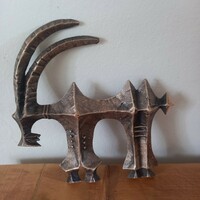 Created by Zoltán Pap, bronze ram wall decoration from the 1960s and 1970s, approx. 15X15cm