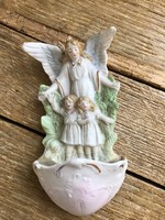 Antik angyalkás biszkvit porcelán fali szenteltvíz tartó