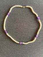 New! Custom-made, cultured string of pearls decorated with real polished amethyst. 925 Silver with clasp.
