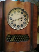 Amber pendulum wall clock