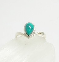 Silver ring with reconstructed turquoise stone size 58
