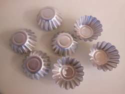 Baking tin - 10 pcs - aluminum - retro - unused - 6.5 x 2.5 cm