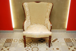Barokk stílusú füles fotel, karfás fotel