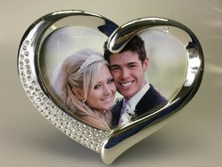 Wedding heart-shaped photo frame (58112)