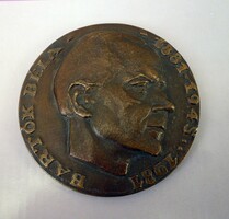 Béla Bartók bronze plaque. Its diameter is 10 cm.