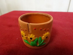 Kézzel festett kerámia pohár, magassága 4,3 cm. Jókai.