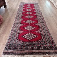 Pakistani hand-knotted wool running mat, 190 x 62 cm