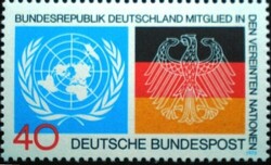 N781 / Germany 1973 admission to the UN anniversary stamp postal clerk