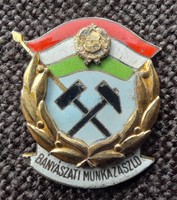 Mining work flag badge, pin. 30mm.