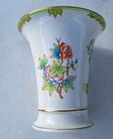 Herend, bay vase with Victorian pattern, 18 cm