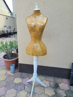 Antique female mannequin
