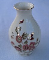 Zsolnay vase, flower pattern, height 13 cm