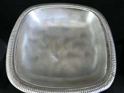 Ezüst bevonatú WMF Ikora kinálótál gömb lábakon, 15 x 15 cm