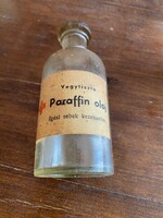 Vegytiszta  Paraffin olaj égési sebek kezeléséhez.Patika palack. Benne egy kis maradék eredeti olaj.