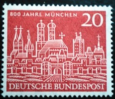 N289 / Germany 1958 Munich 800-year-old stamp postal clerk