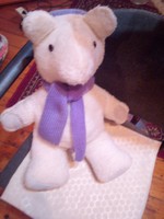 Handmade teddy bear with a purple scarf and hat! Unused, new. 55 Cm
