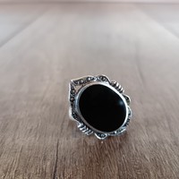 Régi ezüst gyűrű ónix kővel