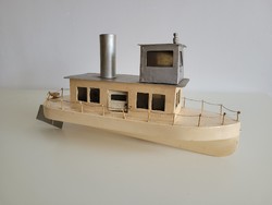 Régi vintage nagy méretű 51 cm játék fa hajó gőzös egyedi készítésű gőzhajó