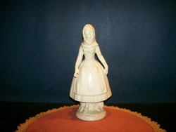 Porcelain milf figure 17.5 Cm