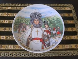 Porcelain decorative plate 24 cm