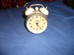 Old mom desk rattle alarm clock