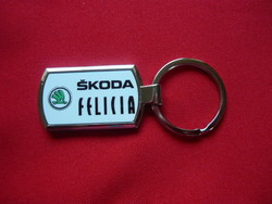 Skoda felicia metal keychain