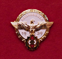 Winner's badge at the imperial professional competition - repro medal