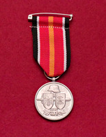 Medal for Spanish volunteers in the fight against Bolshevism - repro