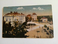 D202821  Debrecen -Vilmos  huszár laktanya - 1920  Küldve Budapestre sok aláírással