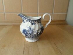 English porcelain blue pattern small spout 1.75 dl