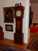 Two-weight Baroque standing watch with second hand from the 1800s in excellent and reliably working condition