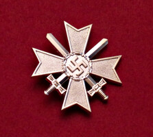 Knight's Cross i. Class with sword - repro medal