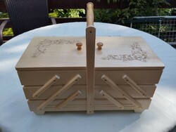 Beautiful wooden sewing box in mint condition with decoration on top