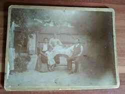 Antik családi fotó, szülők, gyerekek, "bonne", azaz dada, kb. 1900-1910-es évek körüli