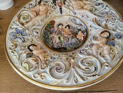 Capodimonte 229, 33cm, can be hung on the wall