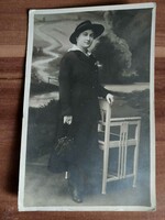 Antik női fotó, Takács Vince debreceni fényképész műterméből, 1916-ból