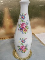 Aquincumi vase with floral pattern
