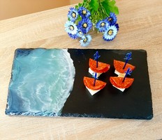 Slate tray with epoxy resin