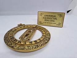 Universal ring sundial