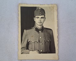 Régi katona fotó